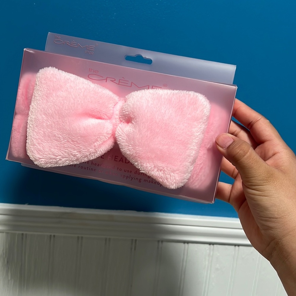 Pink skincare headband from the crèam shop